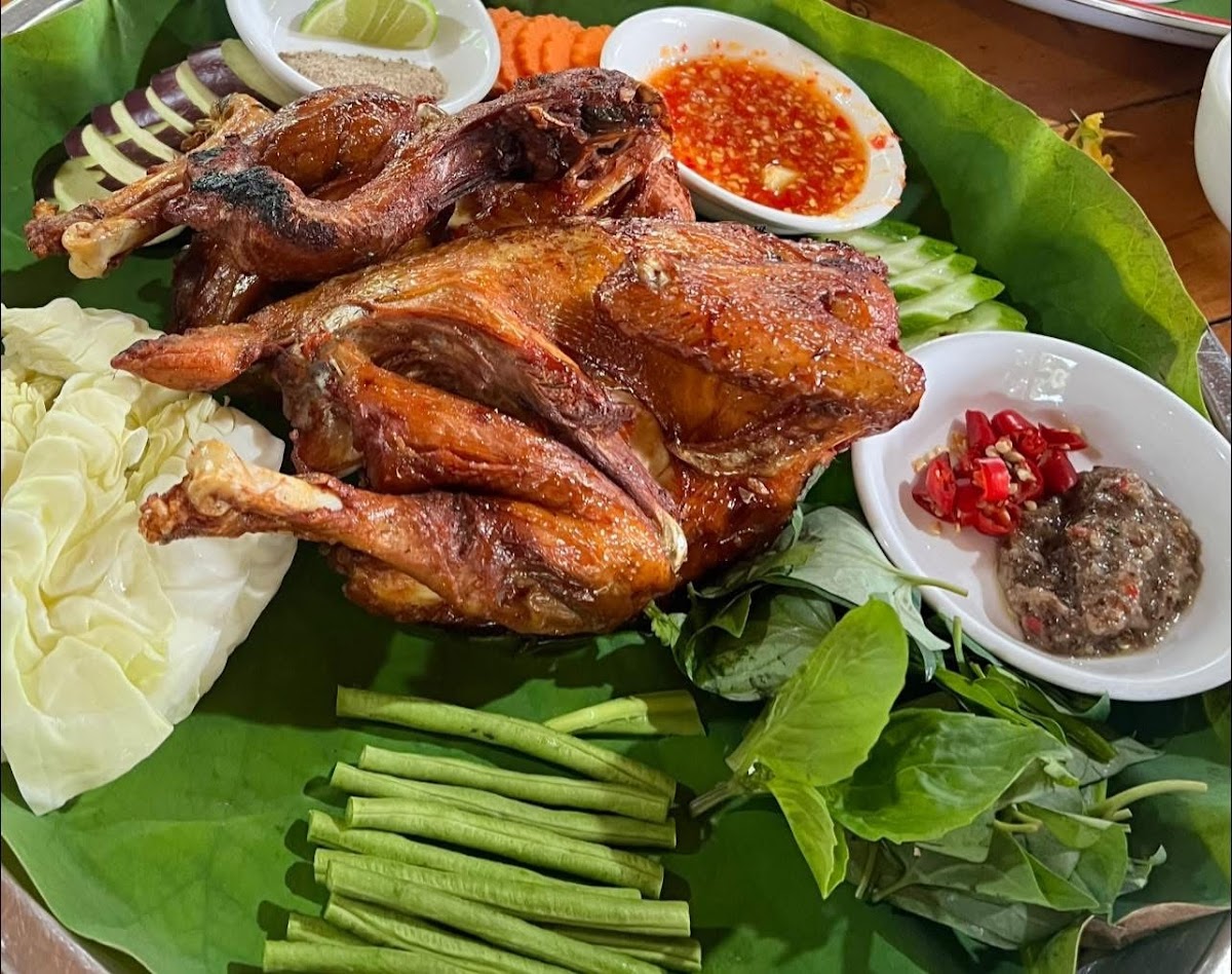 Khmer Taste Noodles Restaurant នំបញ្ចុកទឹកប្រហុក រសជាតិខ្មែរ Photos 2